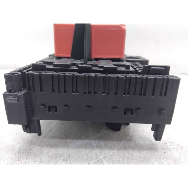 Caixa Fusiveis Interna Mercedes C180 2015 A 2019