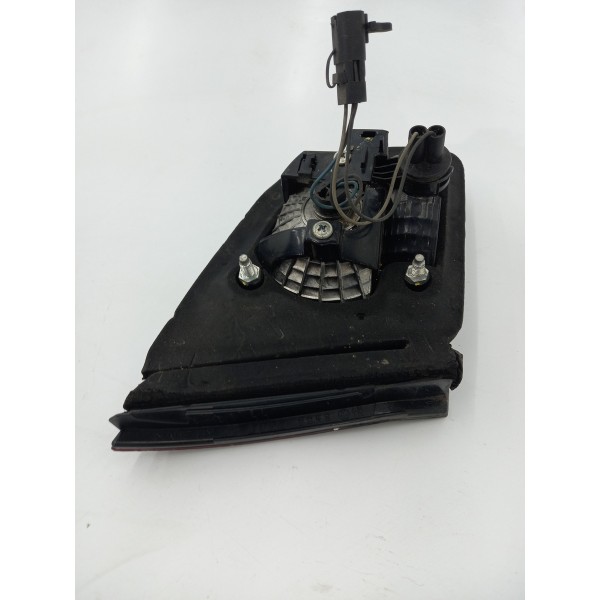 Lanterna Siena Tampa Traseira Direita 2008 A 2015 Direito/passageiro Vermelho