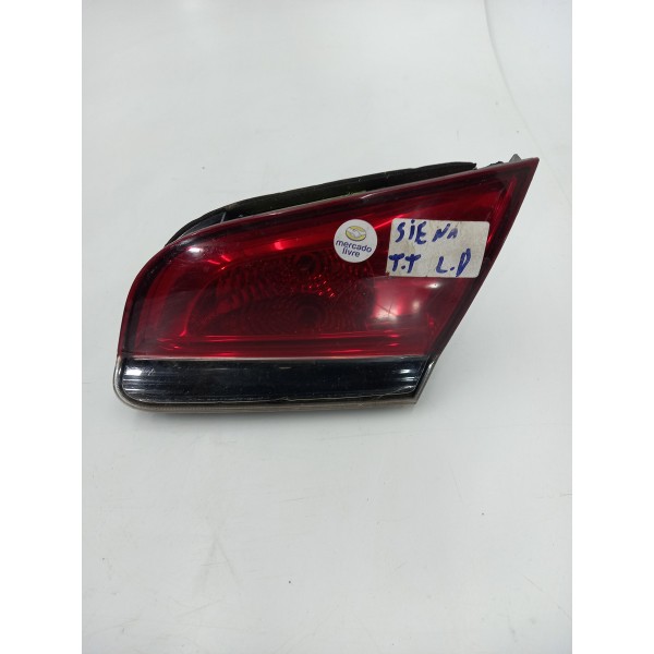 Lanterna Siena Tampa Traseira Direita 2008 A 2015 Direito/passageiro Vermelho