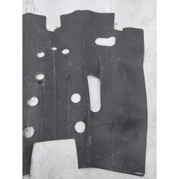 Isolamento Acústico Frontal Mercedes C180 15/19 A2056828501