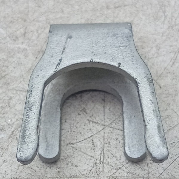 Suporte Trava Bico Injetor Mercedes C180 2015 A 2019