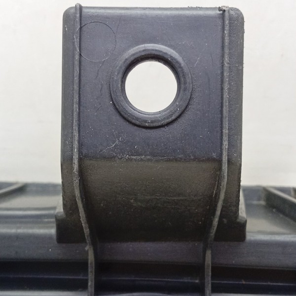 Guia Central Parachoque C4 Grand Picasso Traseiro 2009