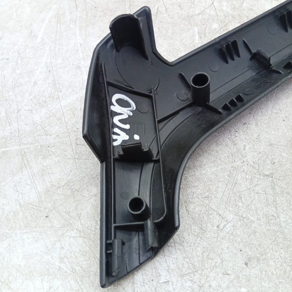 Moldura Porta Dianteira Esquerda Gm Prisma 14/15 52042864