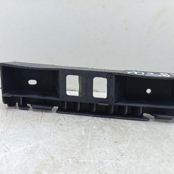 Suporte (td) Guia Parachoque Saveiro G5/g7 5u7807394