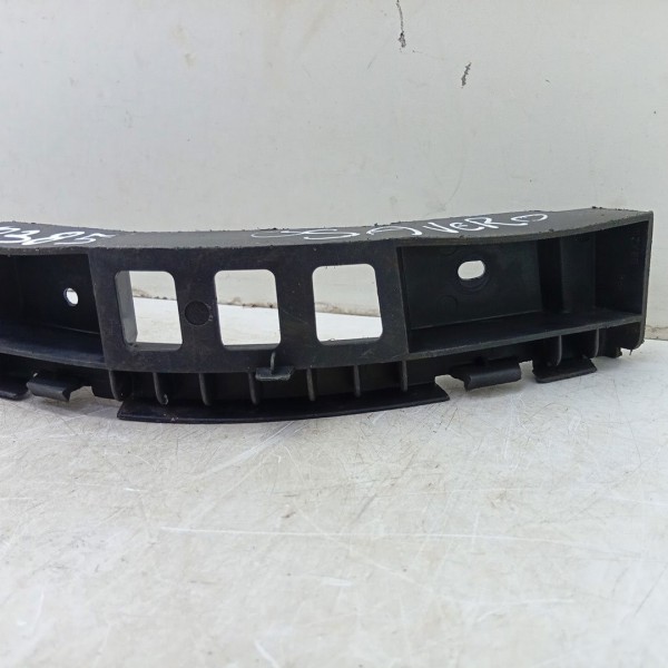 Suporte (td) Guia Parachoque Saveiro G5/g7 5u7807394