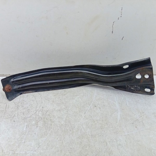 Suporte Para-choque Dianteiro Direito L200 Pajero Dakar