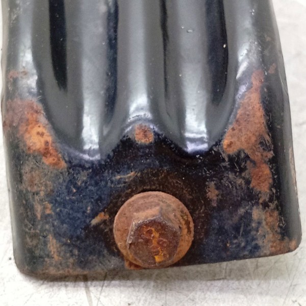 Suporte Para-choque Dianteiro Direito L200 Pajero Dakar