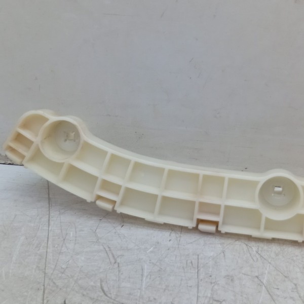 Suporte Parachoque (td) Mitsubishi Pajero 08/15 6410a798