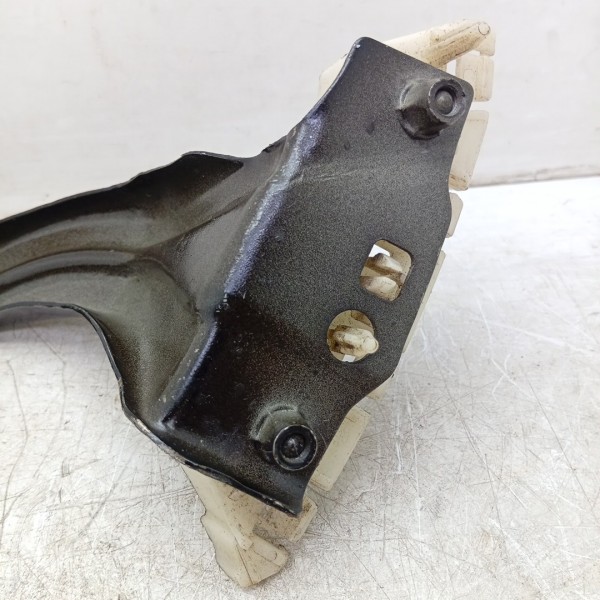 Suporte Paralama Esquerdo Up 16/17 1s0821142