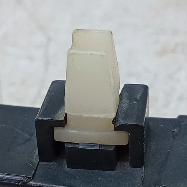 Guia Parachoque (de) Hyundai Hb20 13\19 865151s000