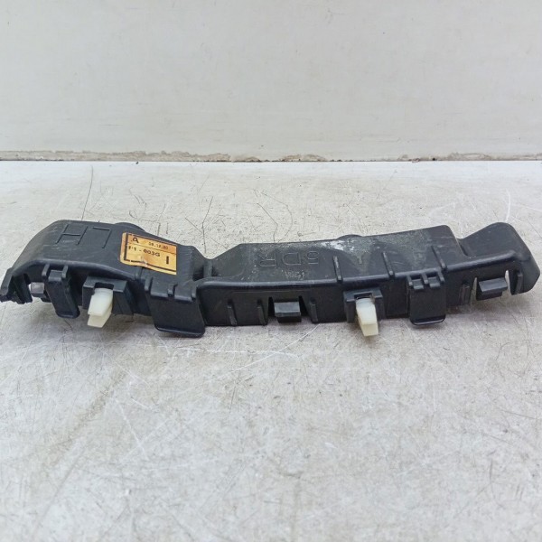 Guia Parachoque (de) Hyundai Hb20 13\19 865151s000