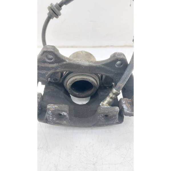 Pinça Dianteira Esquerda Strada Freedom 1.3 20/21