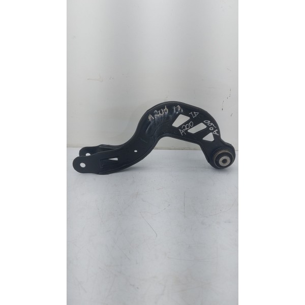 Braço Curvo Traseiro Mercedes A200 2015 A 2019