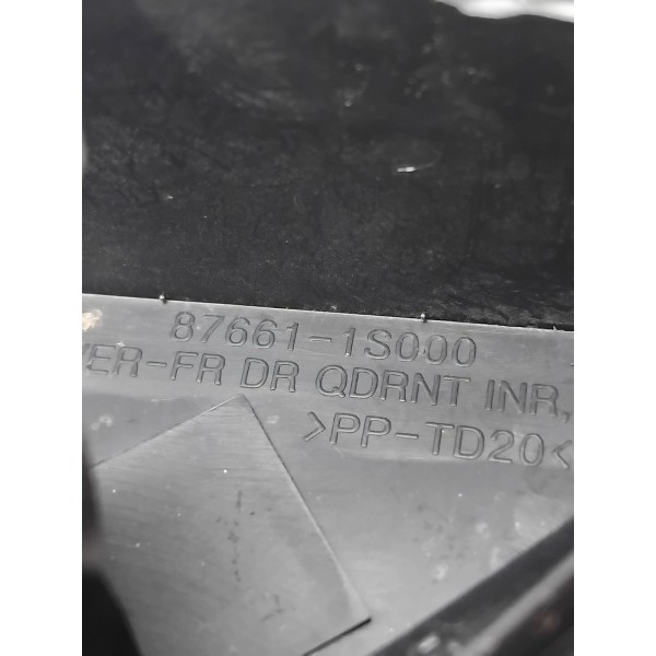 Moldura Interna (d) Retrovisor Hb20 13/19 876611s000