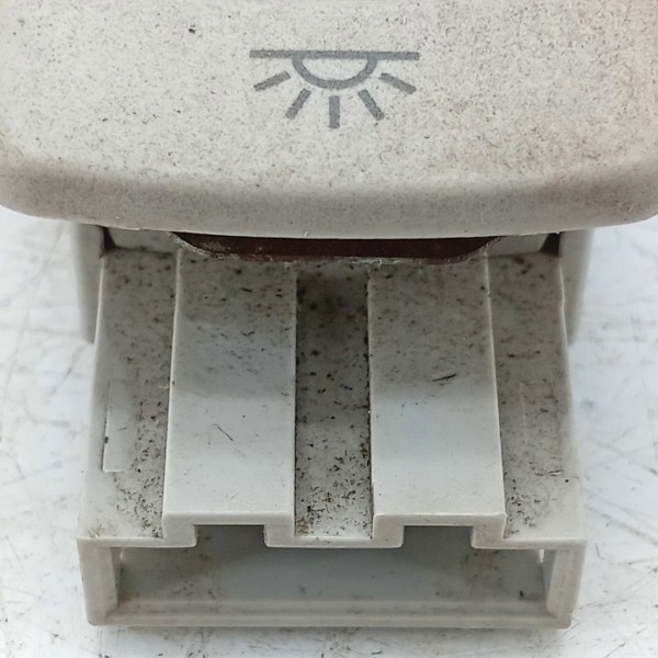 Luz Teto Traseiro Cortesia Crossfox Fox Golf 10/13 3b0947291