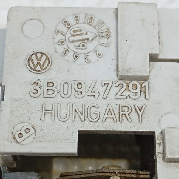 Luz Teto Traseiro Cortesia Crossfox Fox Golf 10/13 3b0947291