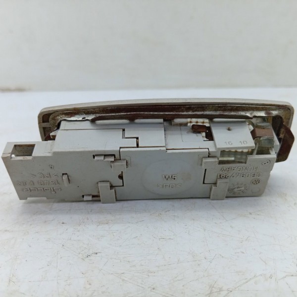 Luz Teto Traseiro Cortesia Crossfox Fox Golf 10/13 3b0947291