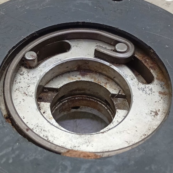 Polia Comando Variável Fiat Toro Renegade 1.8 Flex 55284366