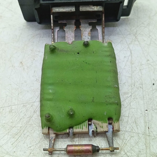 Resistência Da Caixa Evaporadora Tracker 2021 R42k1r09k2r06k