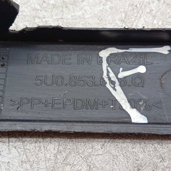 Moldura Do Farol De Milha Direita Voyage G7 20/25 5u0853666q