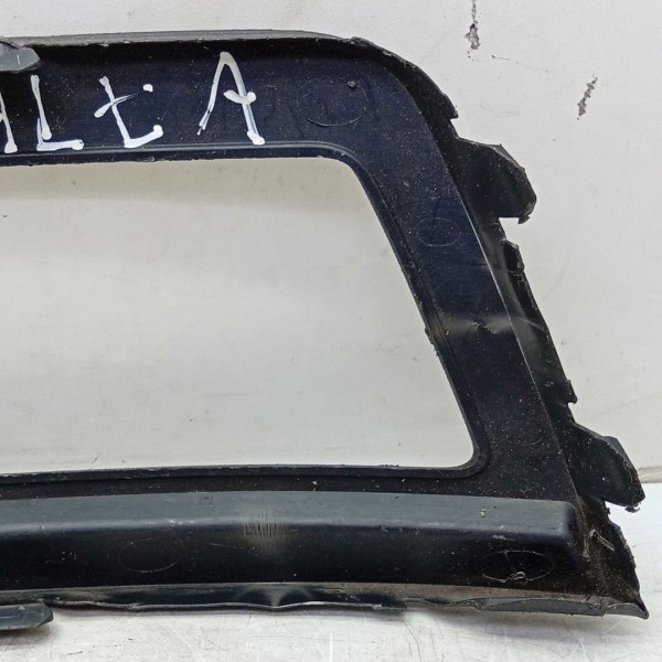 Moldura Do Farol De Milha Direita Voyage G7 20/25 5u0853666q