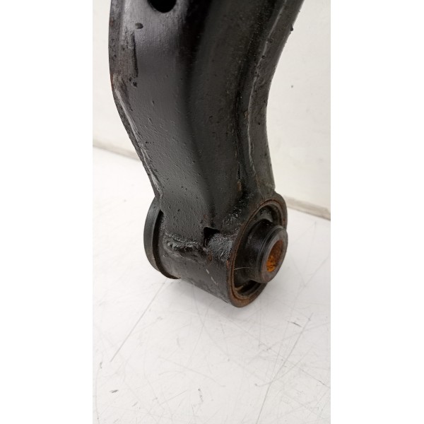 Balança Bandeja Superior Esquerda Pajero Full 01/06