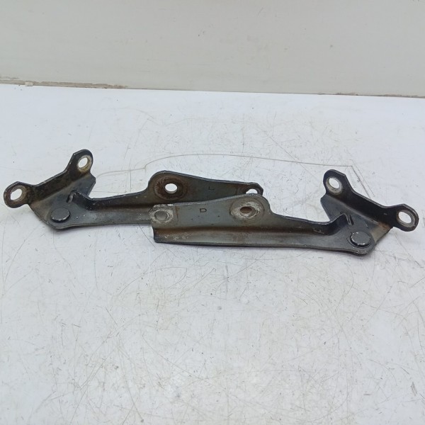 Dobradiça Braço Capo L200 Triton 10/14