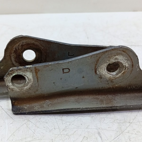 Dobradiça Braço Capo L200 Triton 10/14