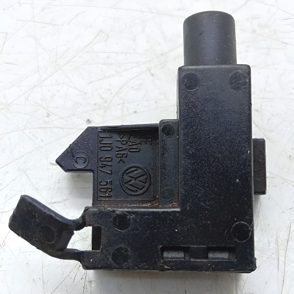 Interruptor Freio Mão Polo\bora\jetta\golf  2015 A 2020