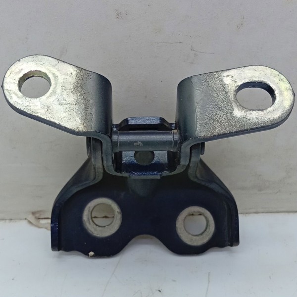 Dobradiça Porta Dianteira Direita Gm Spin 2019