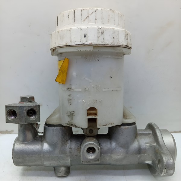 Cilindro Mestre Freio C/reservatório L200 Gl Gls 1996 A 2003