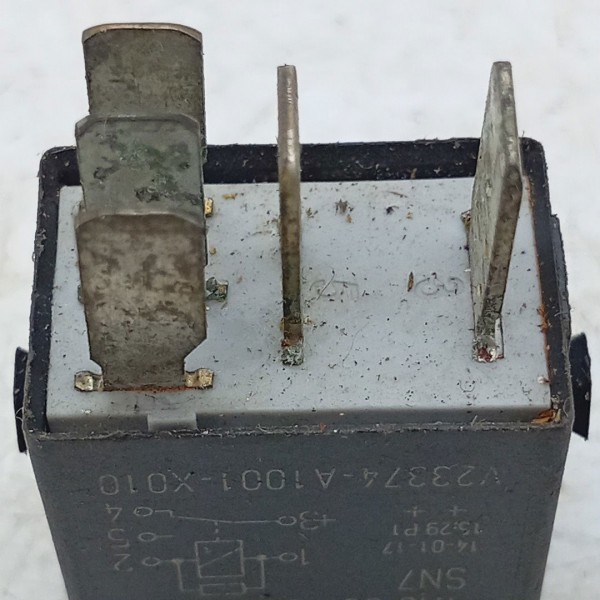 Rele Bomba Combustível A1 A3 A4 Up Gol Golf Jetta 4h0951253c