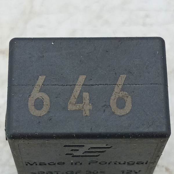 Rele Bomba Combustível A1 A3 A4 Up Gol Golf Jetta 4h0951253c