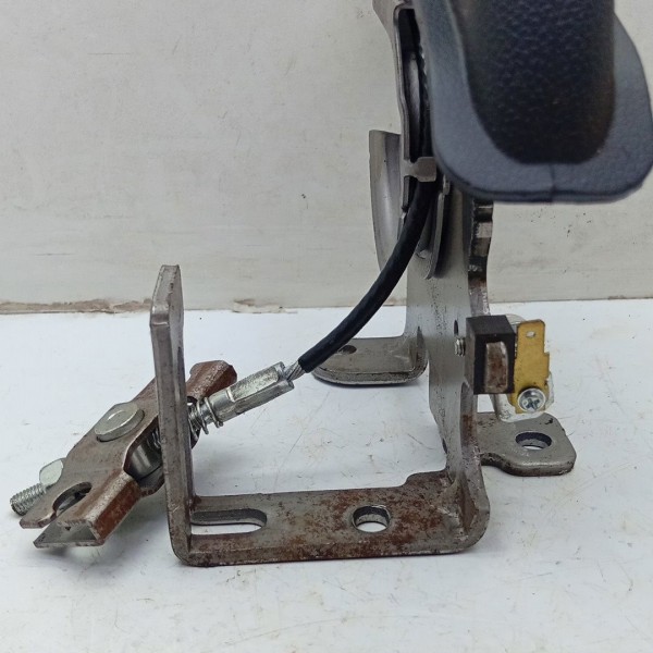 Alavanca Freio De Mão Hyundai Hb20 2013 2014 2015 16 A 2019