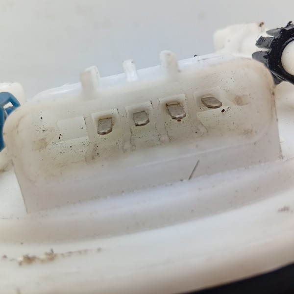 Tampa Flange Bomba Combustível Celta 2000 2001 2002 A 2003