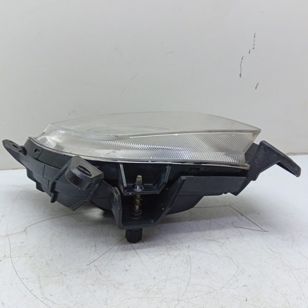 Farol Milha Dianteiro Direito Hyundai I30 2008 2009 A 2012