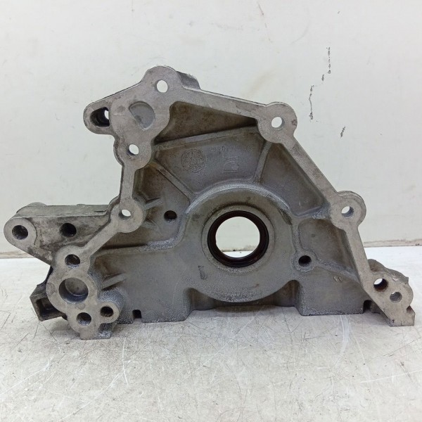 Flange Tampa Frontal Audi A1 A3 Q3 1.4 Tsi 04e103153b