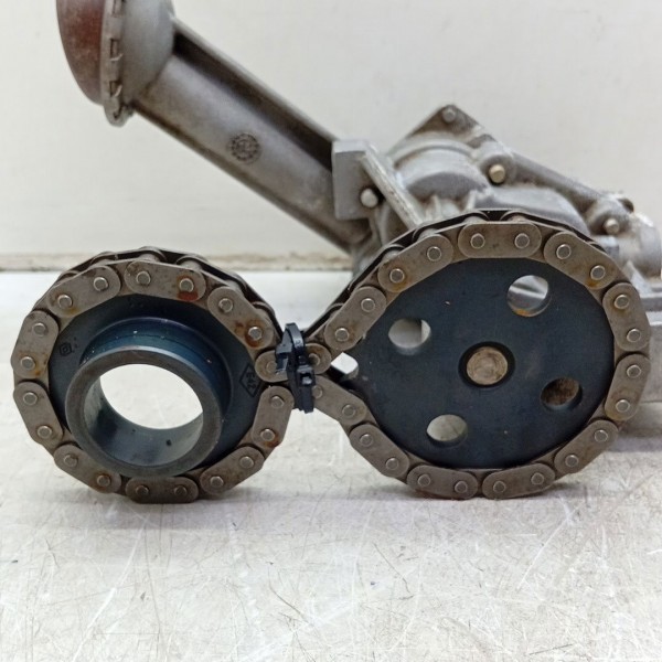 Bomba Óleo Renault Duster Sandero 1.6 16v 8200679348