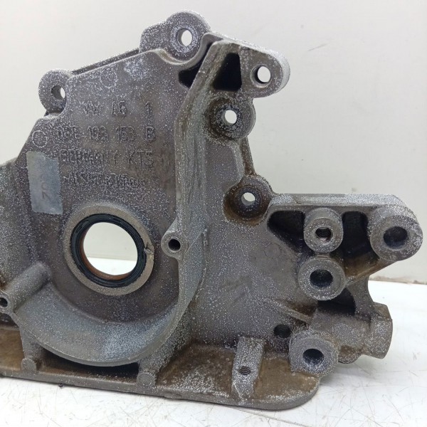 Flange Retentor Audi A1 A3 Vw Golf 1.4 Tsi 04e103153b Peça