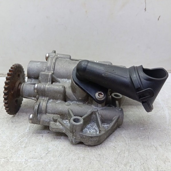 Bomba Óleo Volkswagen Golf 2014 2015 Peça Original Carro