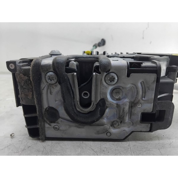 Fechadura Dianteira Esquerda C180 2015 2016 2017 2018 A 2019