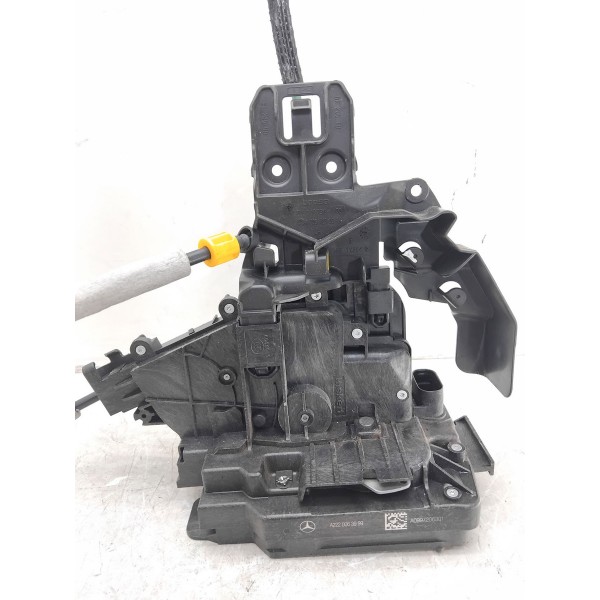 Fechadura Dianteira Esquerda C180 2015 2016 2017 2018 A 2019