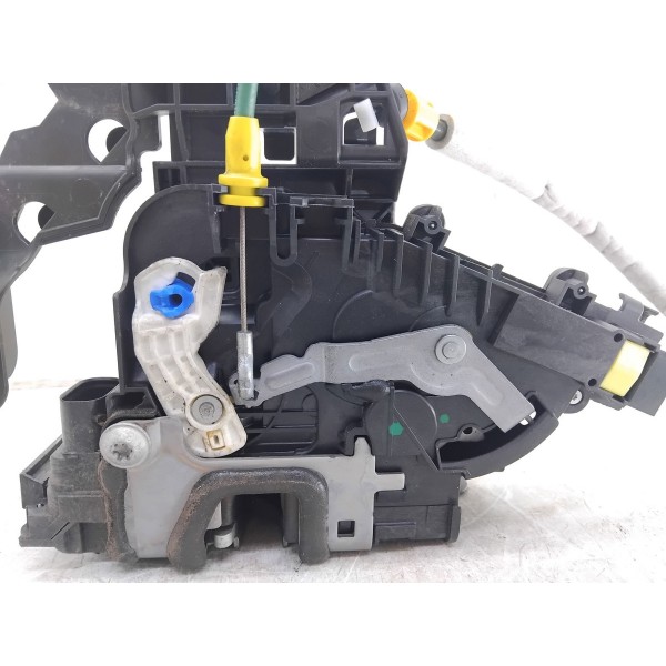 Fechadura Dianteira Esquerda C180 2015 2016 2017 2018 A 2019