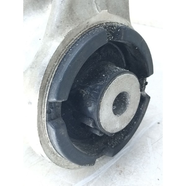 Bandeja Superior Esquerda Mercedes C180 2015 A 2019 Original