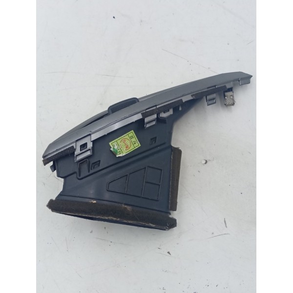 Moldura Difusor Saída Ar Central Esquerda Hb20 2012 A 2019