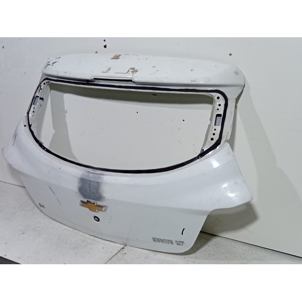 Tampa Traseira Chevrolet Onix Lt 2013 A 2019