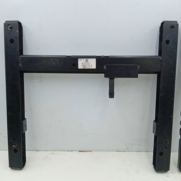 Trilho Do Banco Dianteiro (le) Vw Amarok 17/24 2h6881033b