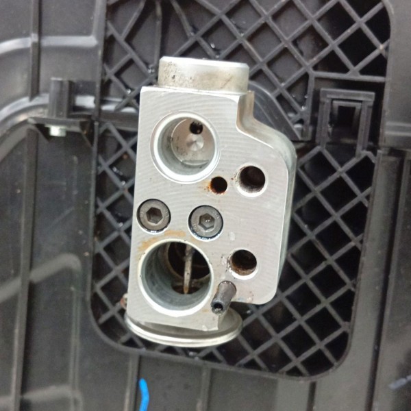 Caixa Evaporadora Amarok 3.0 V6 2017 A 2023