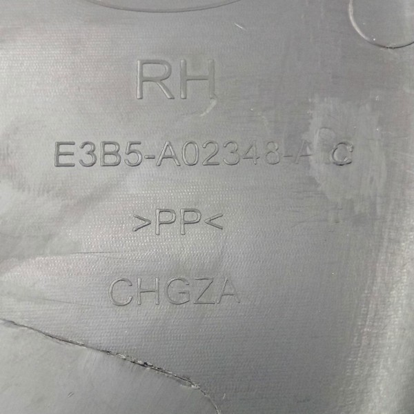 Soleira Interna Dian\dir Ford Ka 2014 A 2022