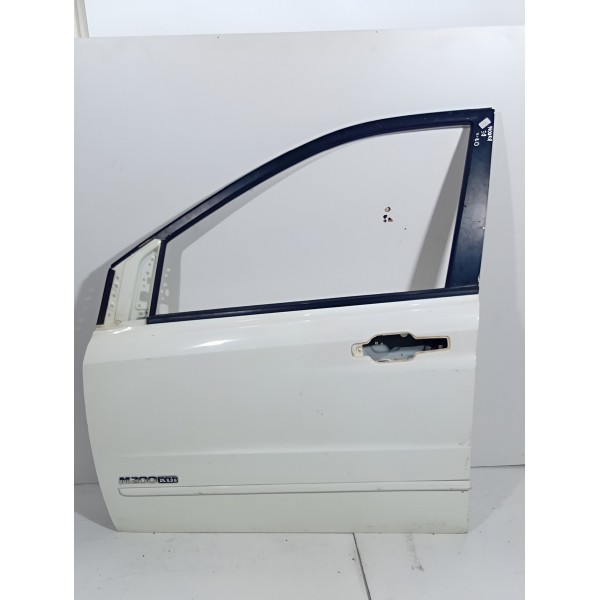 Porta Dian\esq Ssangyong Kayron 2008 A 2012 Esquerda Dianteira